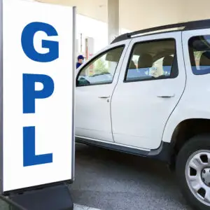 Interdicție la toate stațiile GPL din România. ISCIR suspendă activitatea pentru 30 de zile dacă găsește această practică