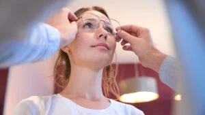 Cum poți să scapi de ochelari Alege tehnica Smile Pro pentru reducerea dioptriilor