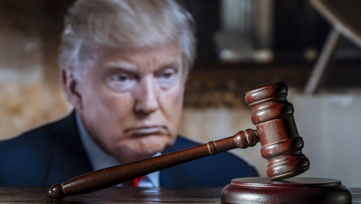 Curtea Supremă din SUA a decis: Donald Trump nu are imunitatea absolută