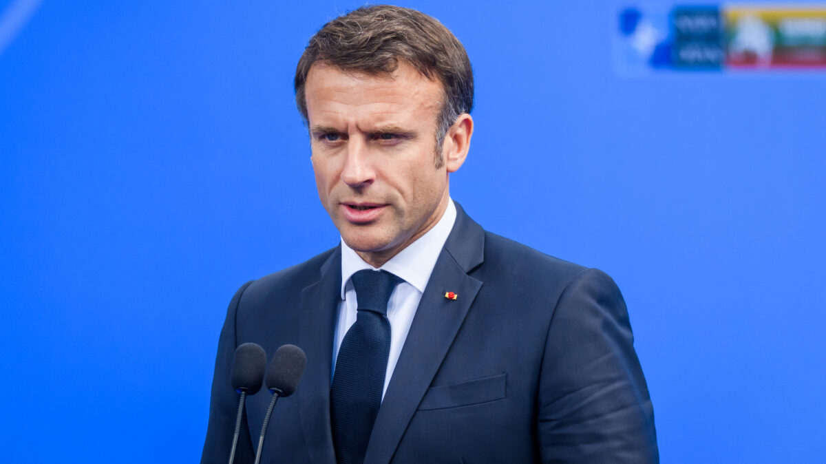 Emmanuel Macron trage semnalul de alarmă. Ce spune președintele Franței despre război