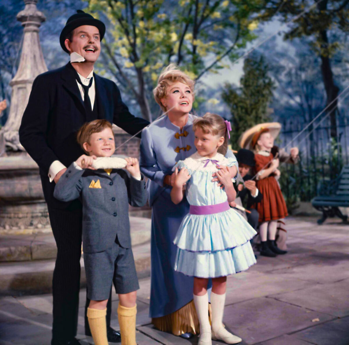 Glynis Johns în Mary Poppins