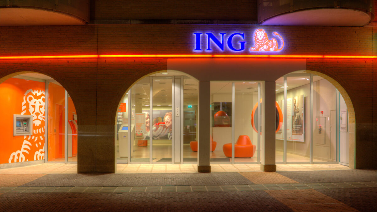 ING Bank, dată în judecată pentru că a finanțat companii „poluante”