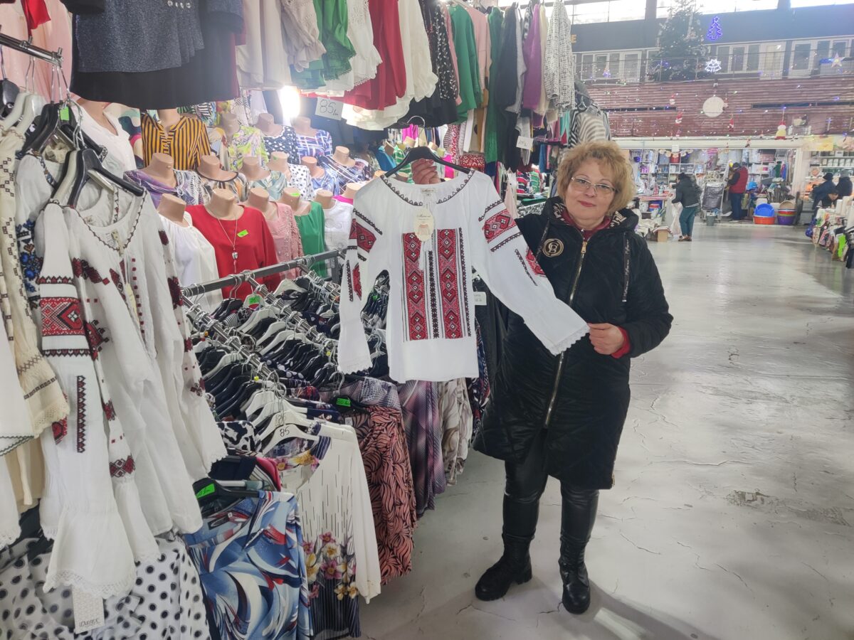 Antreprenor de Obor (3). Ștefania Grigore, comercianta care alege hainele pentru oboreni. Diferențele față de anii 90