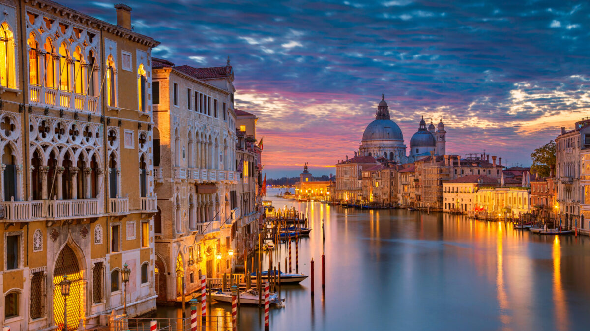Veneția introduce o nouă taxă pentru a combate turismul în masă