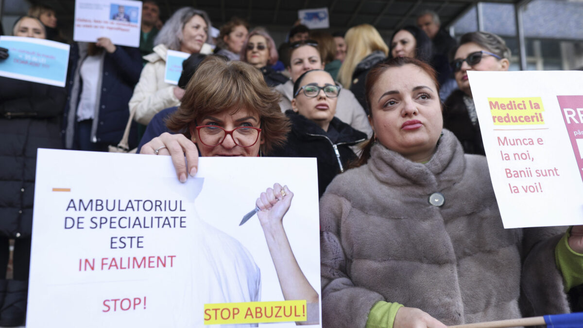 Val de proteste în România. După fermieri, medicii și agenţiile pentru IMM-uri au intrat în grevă
