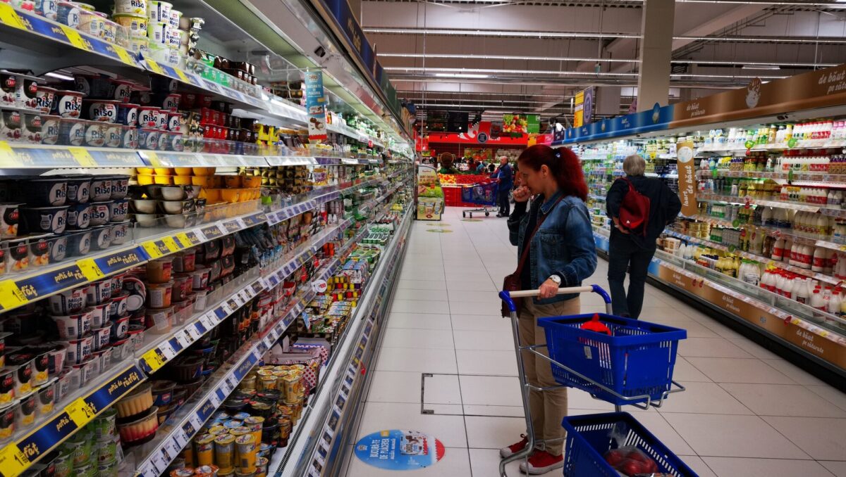 Plafonarea adaosului comercial la produselor românești – riscuri semnificative de concurență