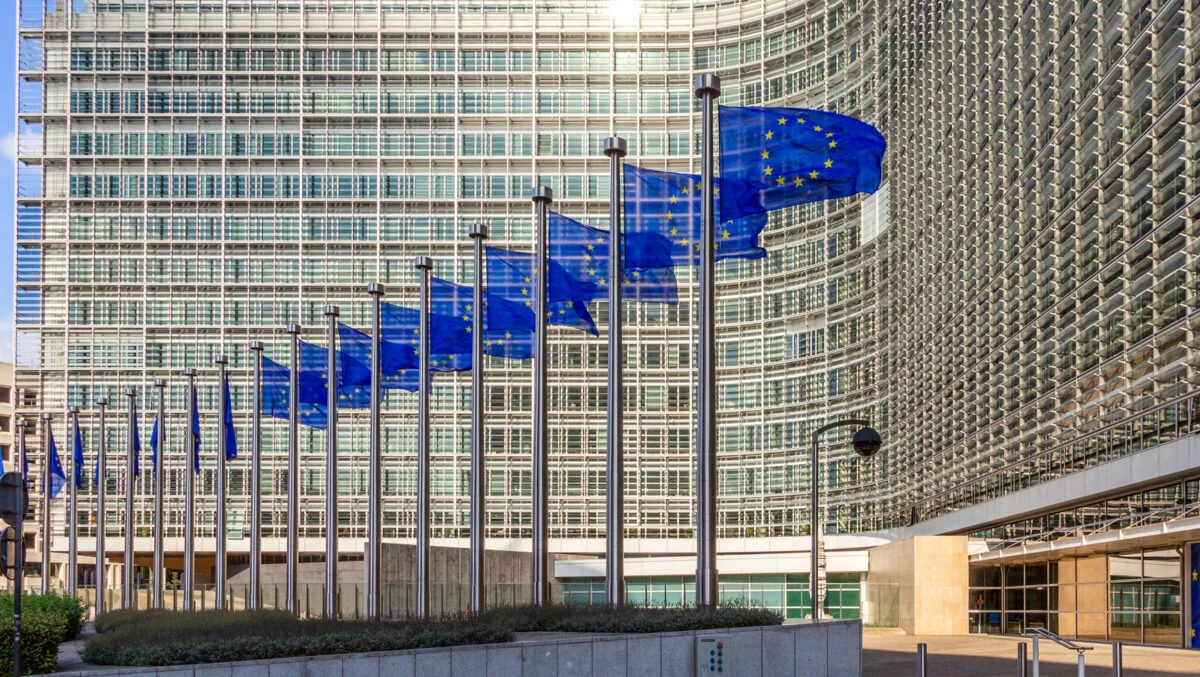 Consiliul European: Au fost adoptate concluziile privind viitorul politicii industriale în UE