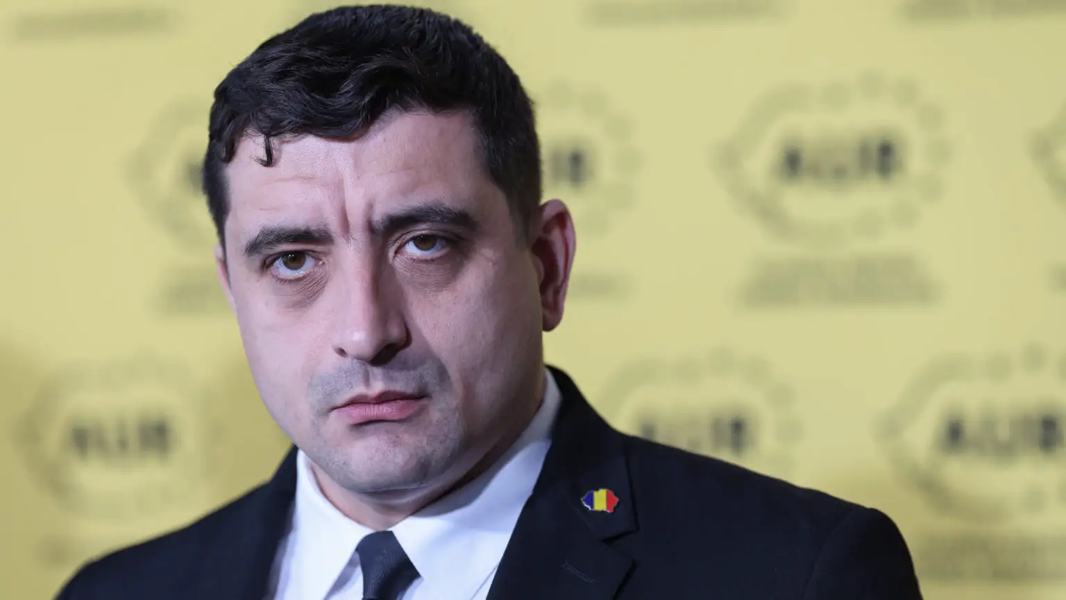 Cine este candidatul AUR la Primăria Capitalei. George Simion: Îl ...