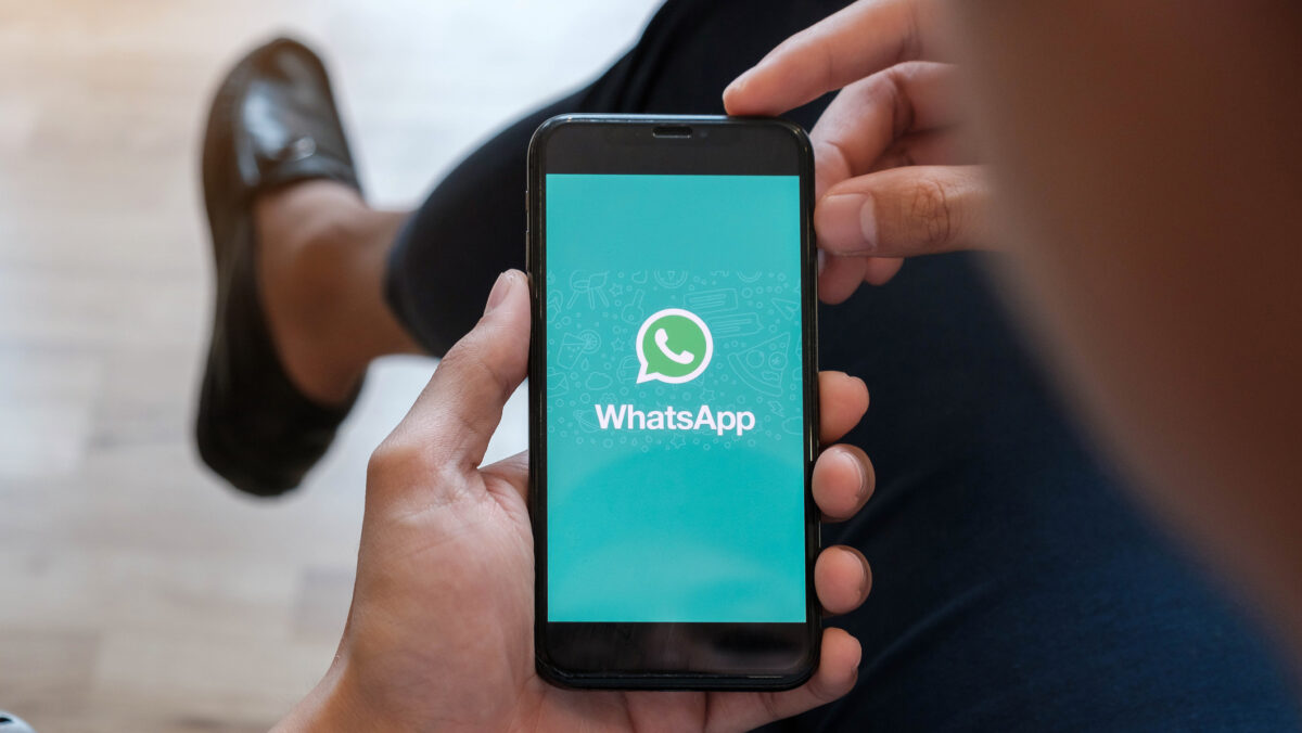 Apare o nouă funcție pe WhatsApp! Se schimbă apelurile vocale