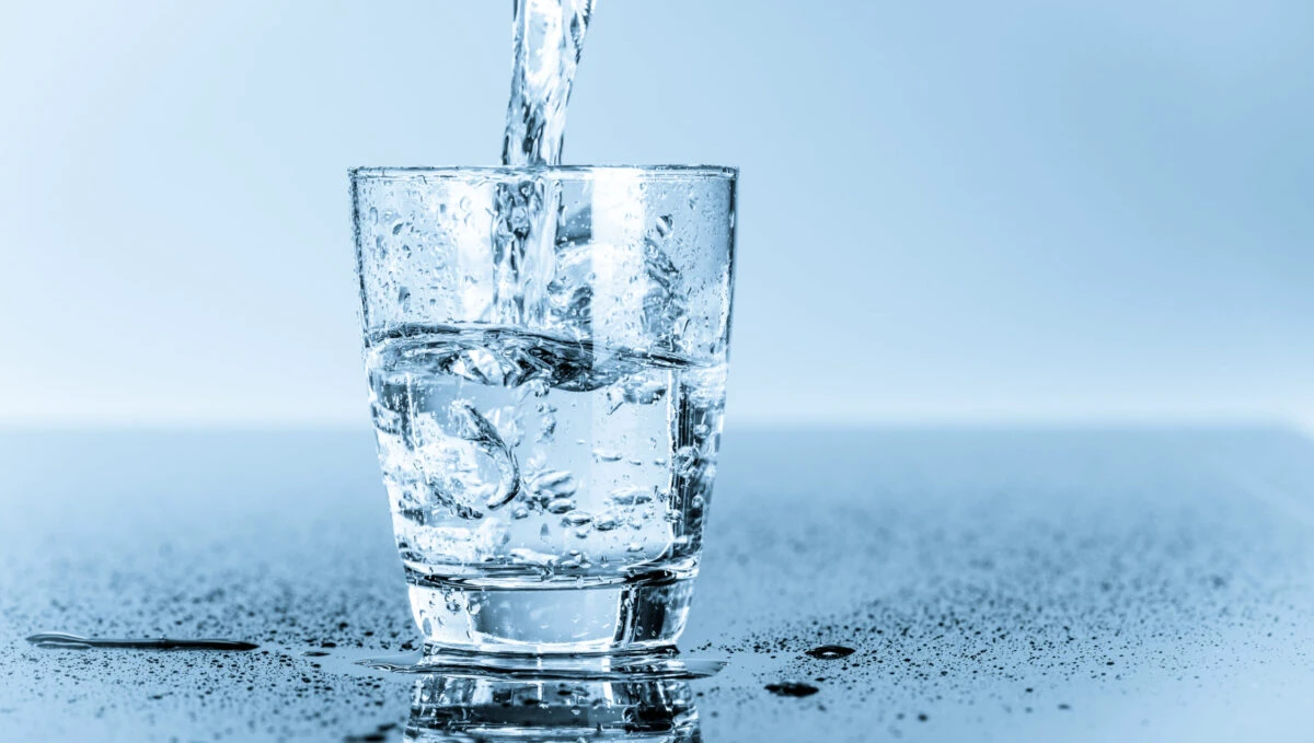 Ce se întâmplă dacă bei apă cu sare în fiecare dimineață. Secretul folosit de marii sportivi