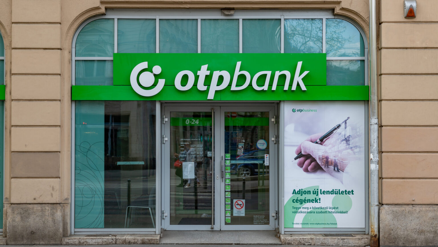 n-2023-otp-bank-rom-nia-a-nregistrat-un-profit-net-de-262-milioane-lei