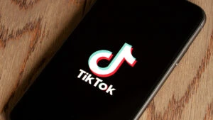 TIK TOK