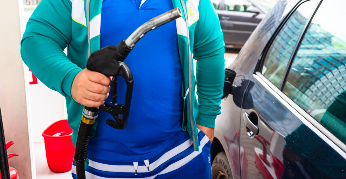 Șoferii cu mașini diesel vor plăti mai puțin. Ce se întâmplă cu carburanții în România