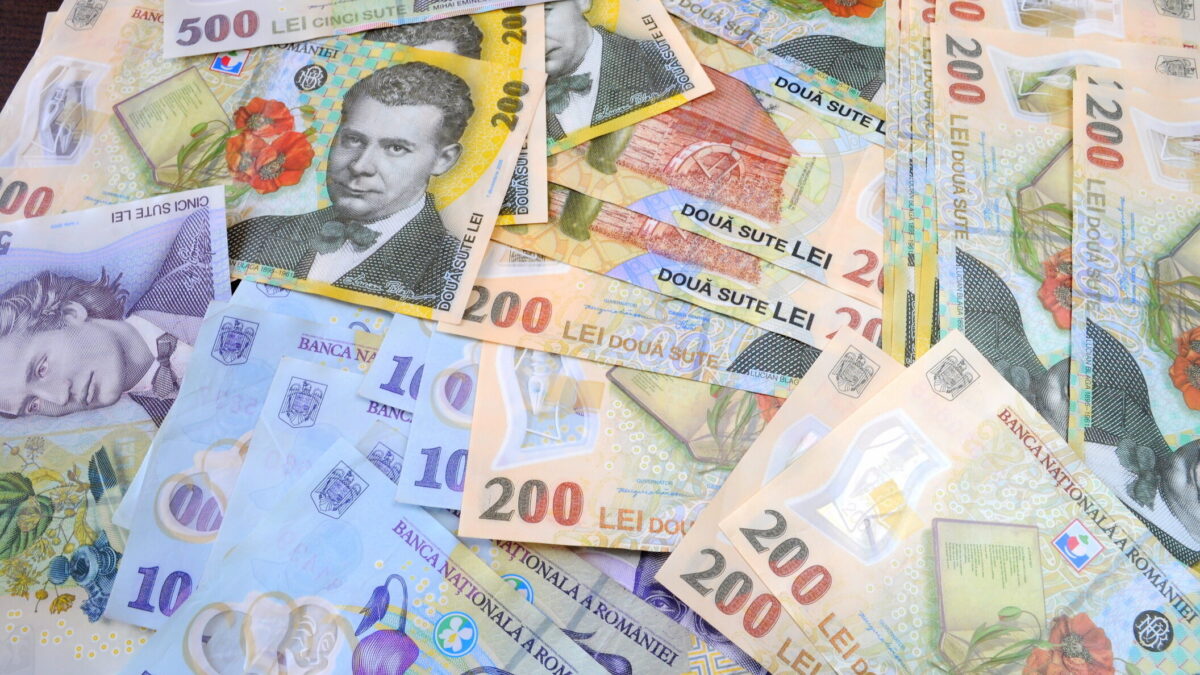 Se verifică banii românilor! Legea a fost adoptată marți, pe 30 Aprilie