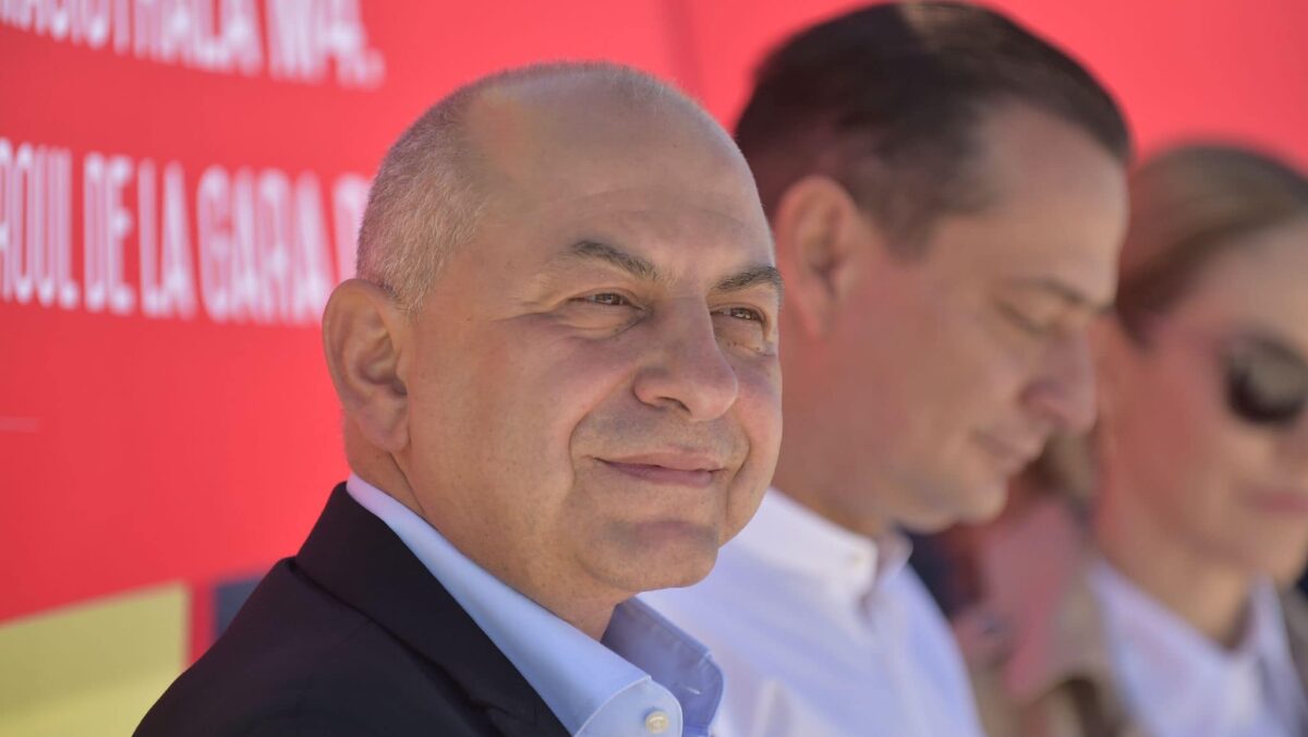 Marcel Ciolacu este sigur de victoria lui Cătălin Cîrstoiu. Ce atuuri are, de fapt, candidatul PNL-PSD