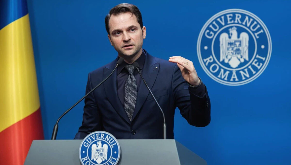 Sebastian Burduja: Arderile ilegale din jurul Bucureștiului sunt o problemă