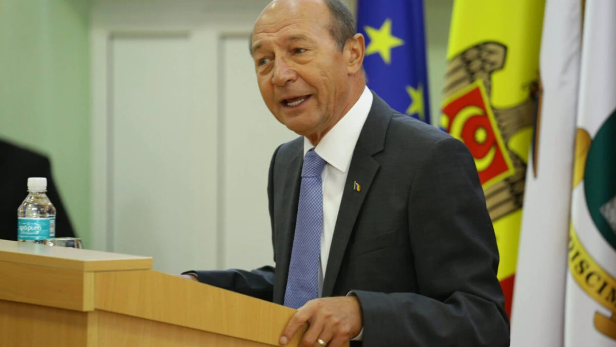 Traian Băsescu l-a încolțit pe Florian Coldea: SRI ar trebui să ia măsuri. Poate deveni un risc pentru securitatea națională