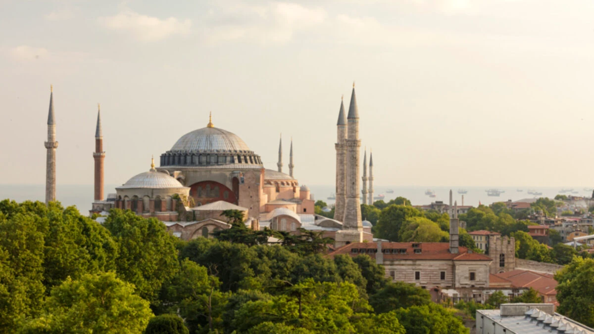 Istanbul, orașul magic de pe două continente. Obiectivele pe care trebuie neapărat să le vizitezi