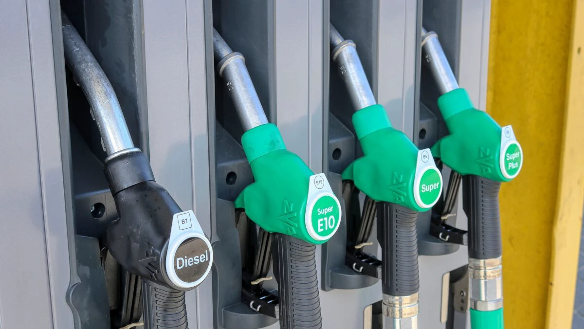 Cât costă un plin de benzină joi, 2 mai? Prețurile au crescut