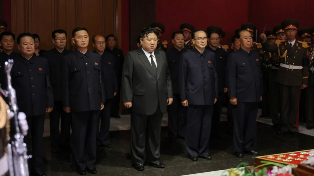 Doliu în Coreea de Nord. A murit lui Kim Ki Nam. Kim Jong Un este profund îndurerat (FOTO)