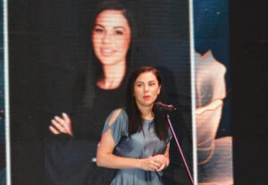 Alina Gamauf pe scena Premiilor Capital