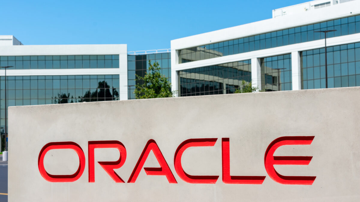 Interzicerea TikTok în SUA ar putea afecta Oracle: Profiturile ar fi afectate negativ