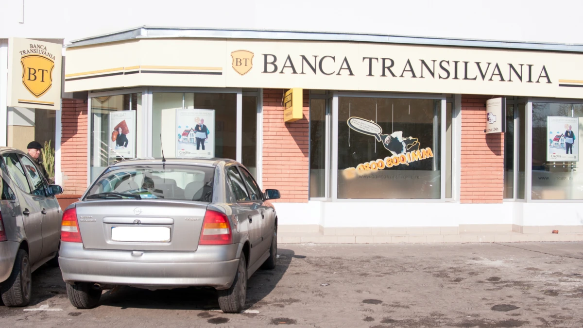 Decizie pentru cei cu cont la Banca Transilvania. Schimbarea radicală se aplică deja clienților
