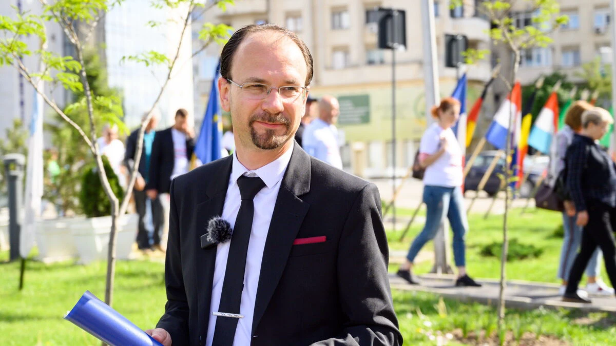 Mihai Poliţeanu, independent, primar ales în Ploiești: Măsurătorile arătau că n-am şanse. Cât a costat campania