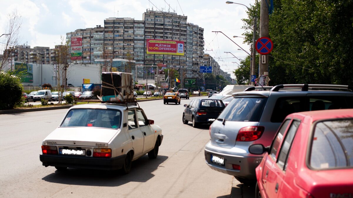 Mașinile interzise pe străzile din România. Nu mai au drept de circulație. Legea e lege