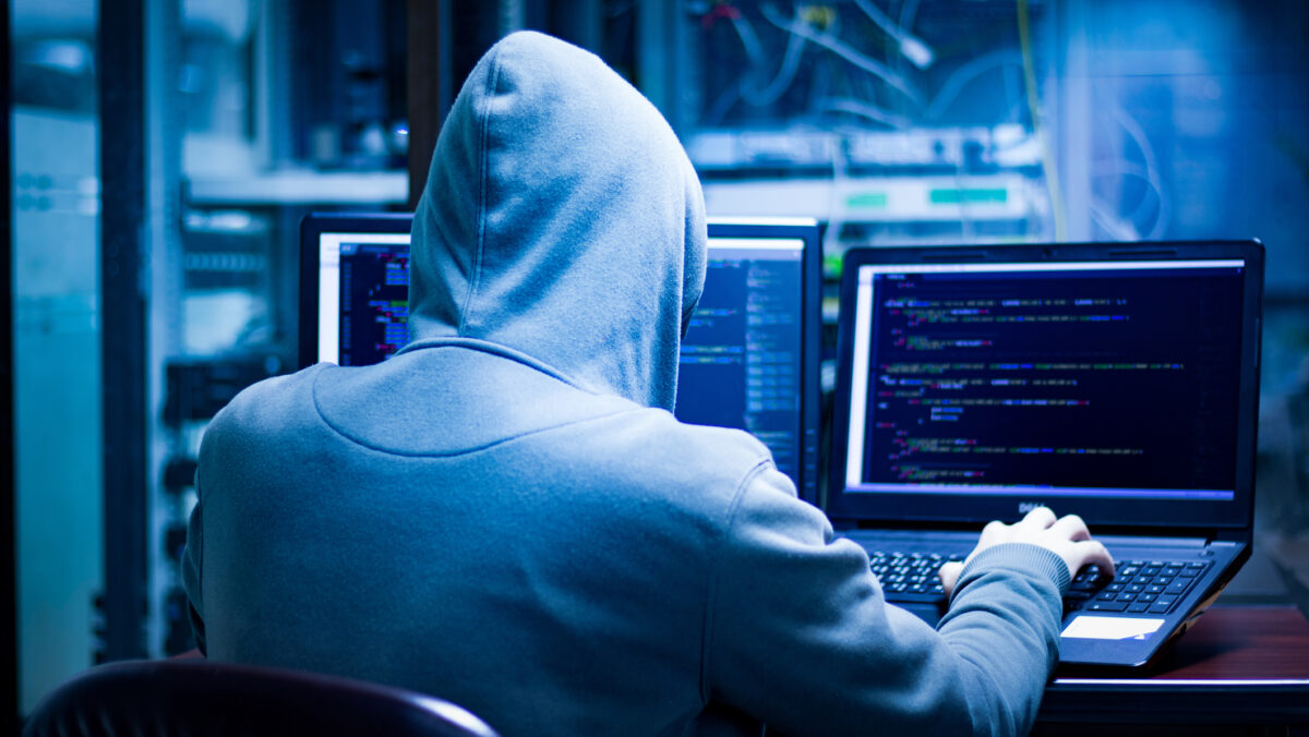 România, tot mai des atacată de hackeri. Care ar fi motivele din spate