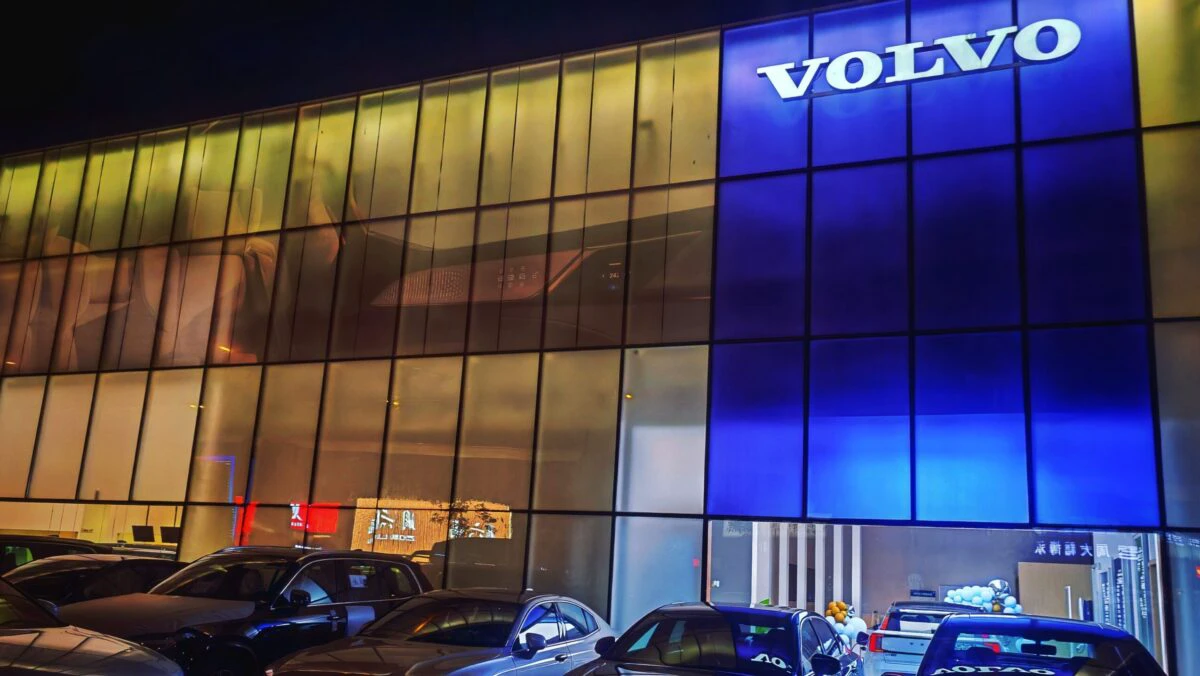 Volvo Cars, acuzații la adresa UE. Compania dă vina pe noile tarife, după reducerea previziunilor de vânzări