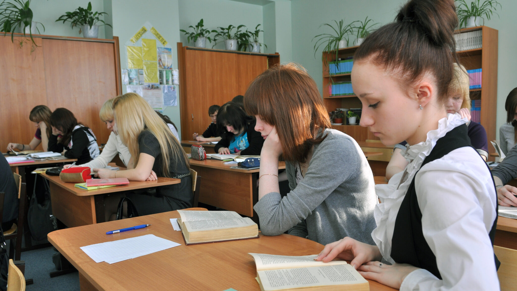 Alocații 2025. Copiii din România primesc bonus de la stat