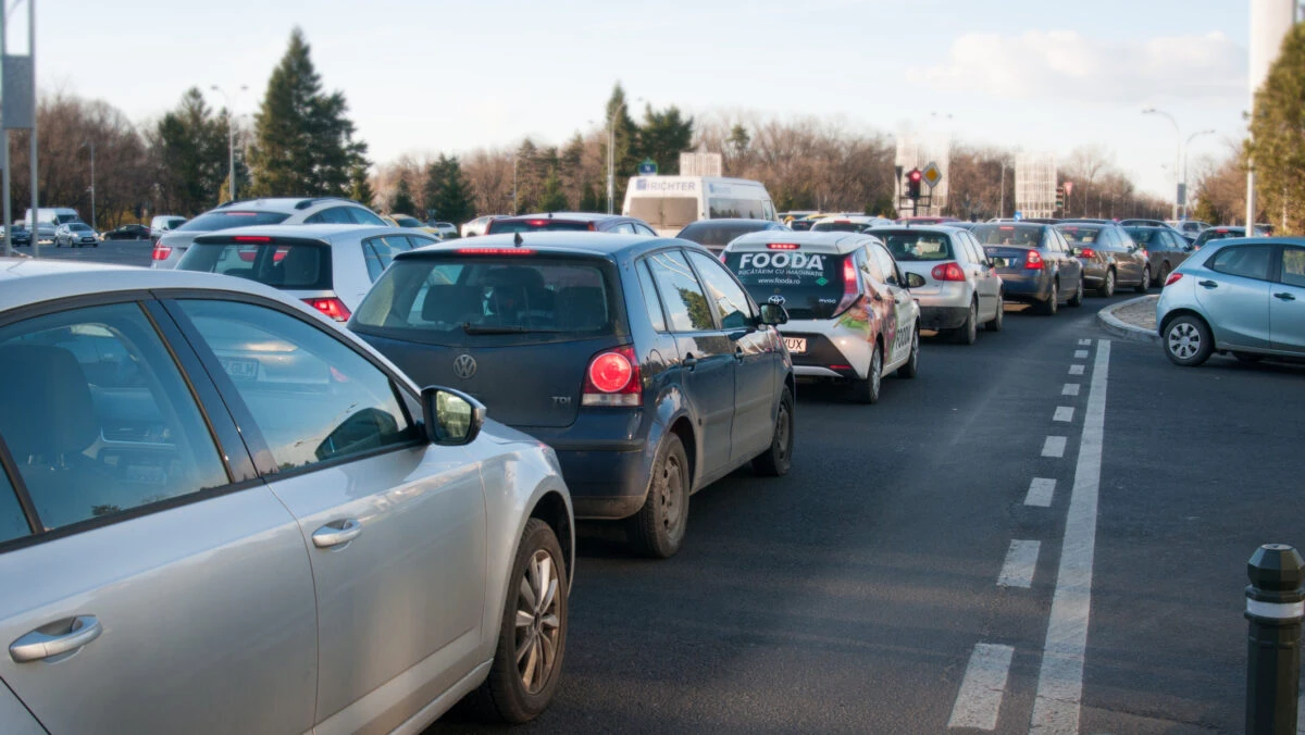 UE va da ordin. Se schimbă benzile de circulație de pe șosele. Ce reguli noi se impun șoferilor