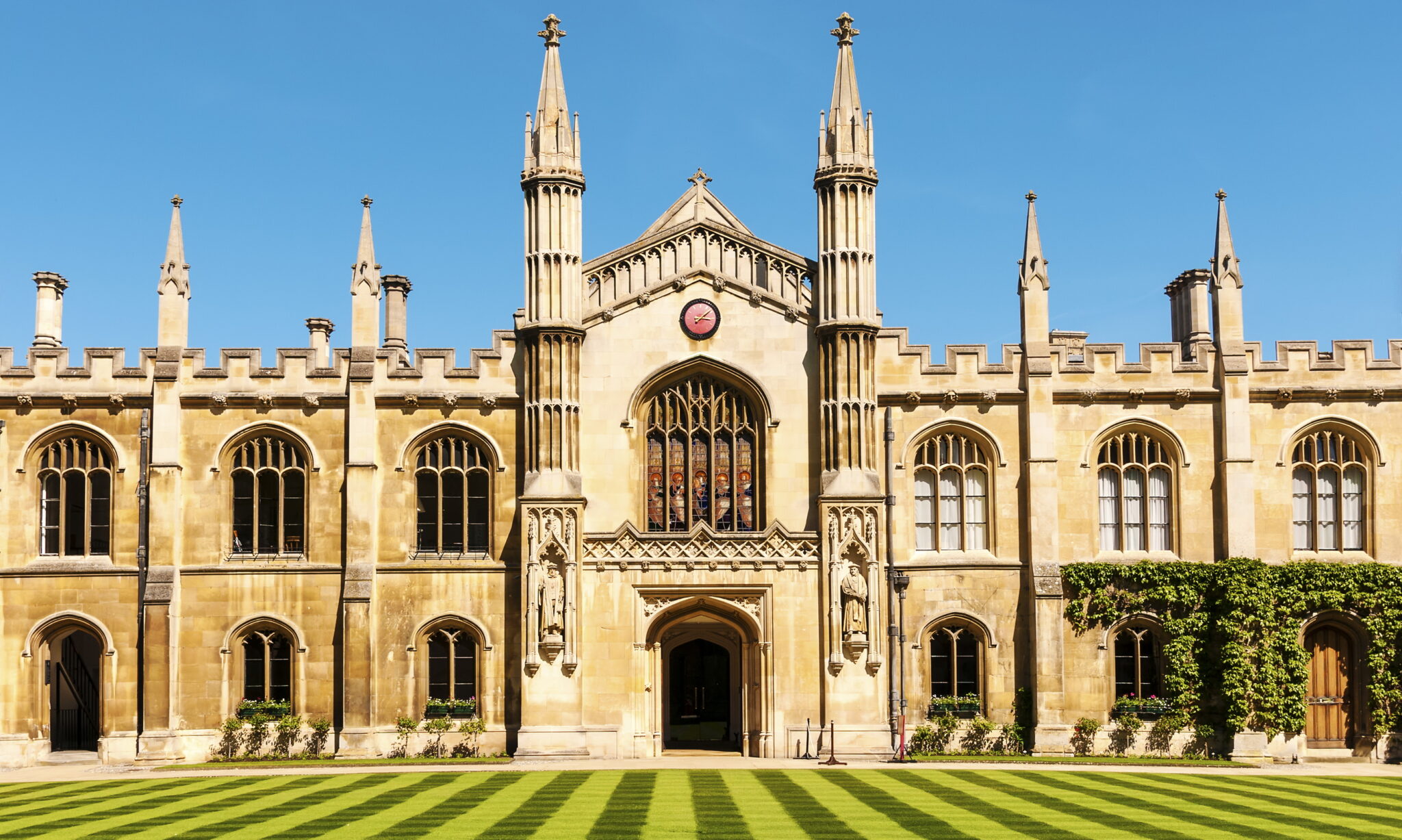 Оксфордский университет лондон. University in the modern world. Гуд университет. Университет кембриджа здания. Университеты австралии.
