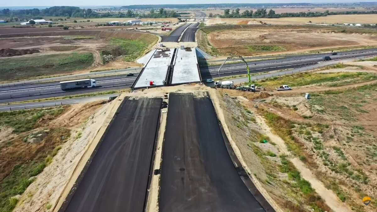 Chinezii fac cea mai așteptată autostradă din România. Când va fi finalizată