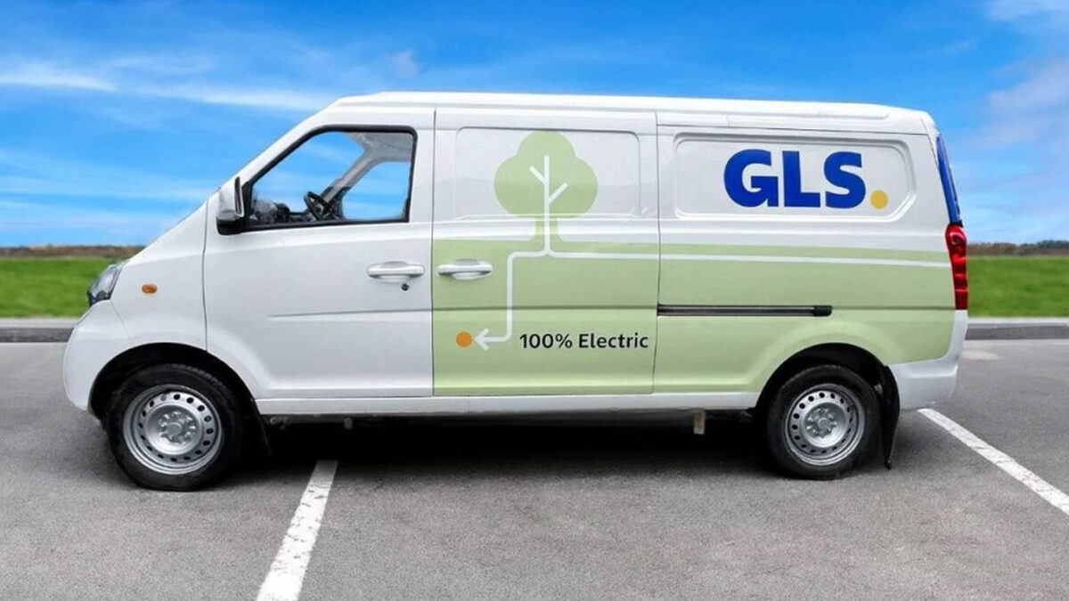 Livrarea primului vehicul electric de la Cenntro către GLS Prahova