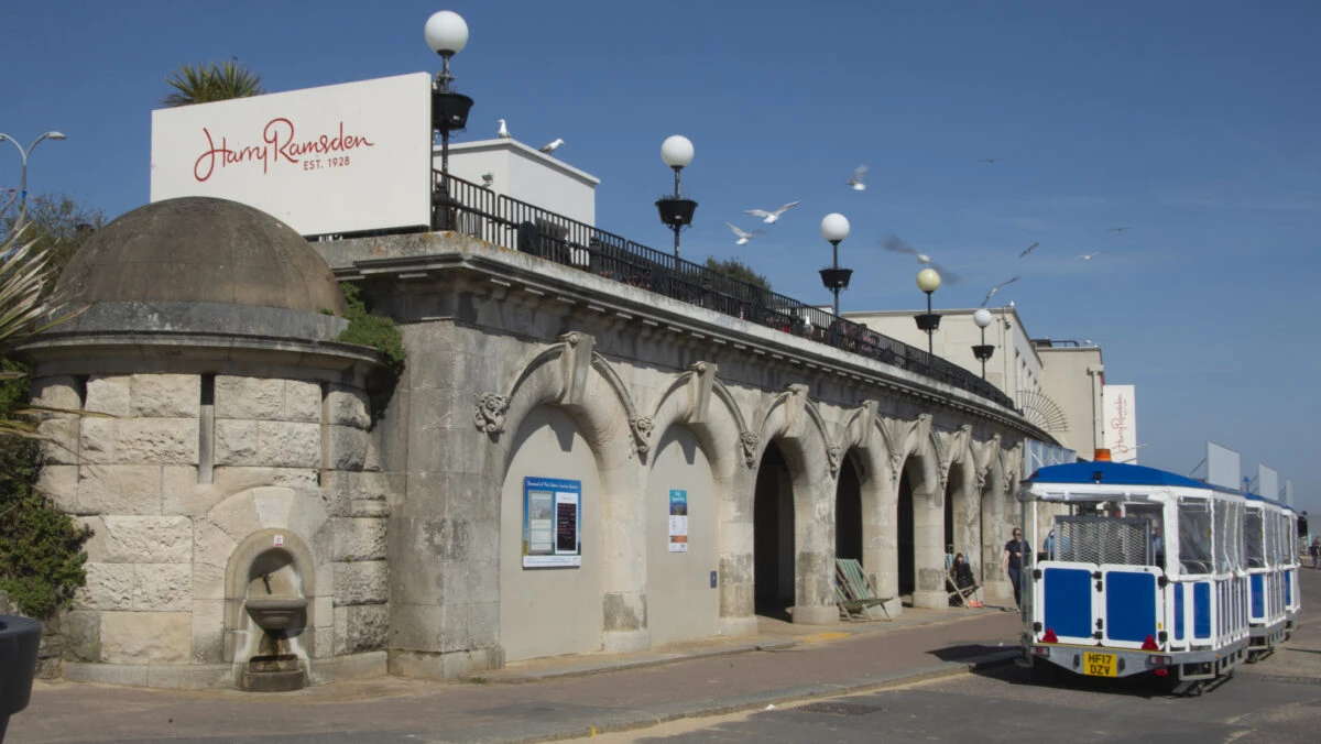 Un mare lanț de restaurante vine în România! Este celebru în străinătate