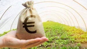 fermieri agricultura bani euro