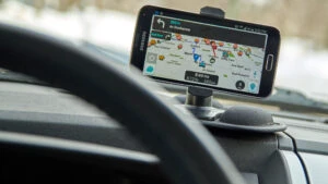 gps waze telefon masina soferi