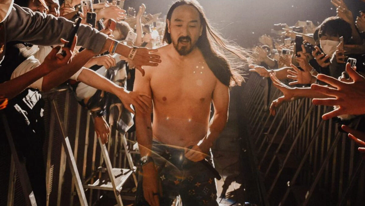 Steve Aoki vine la București şi colaborează cu IQOS: România are un loc special în inima mea