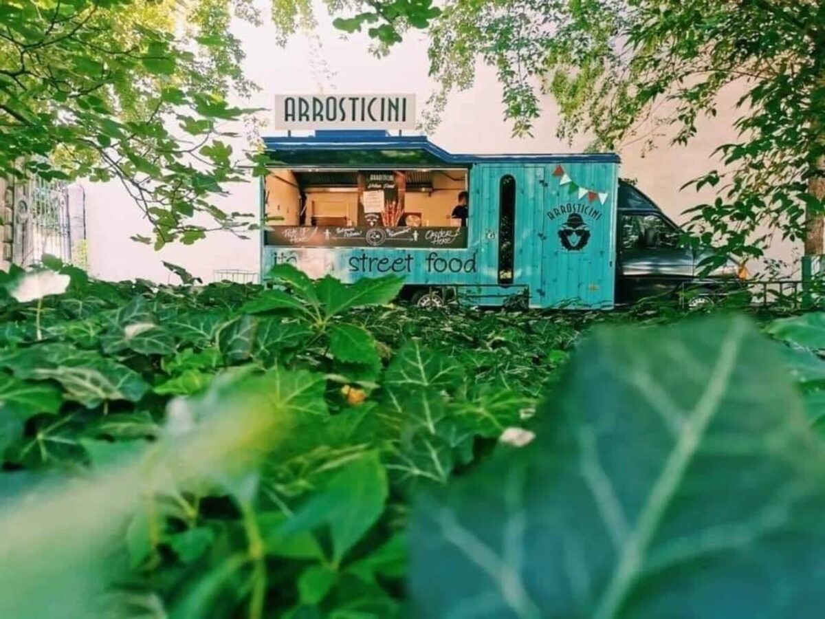 Povestea furgonetei “Arrosticini”, câștigătoarea din 2023 a titlului “Cel mai bun Food-truck”