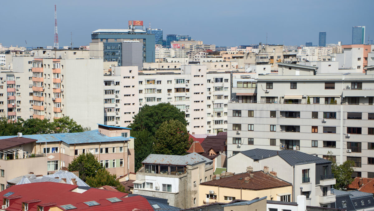 Este obligație în România. Toți proprietarii de locuințe trebuie să o cumpere. Se achită anual