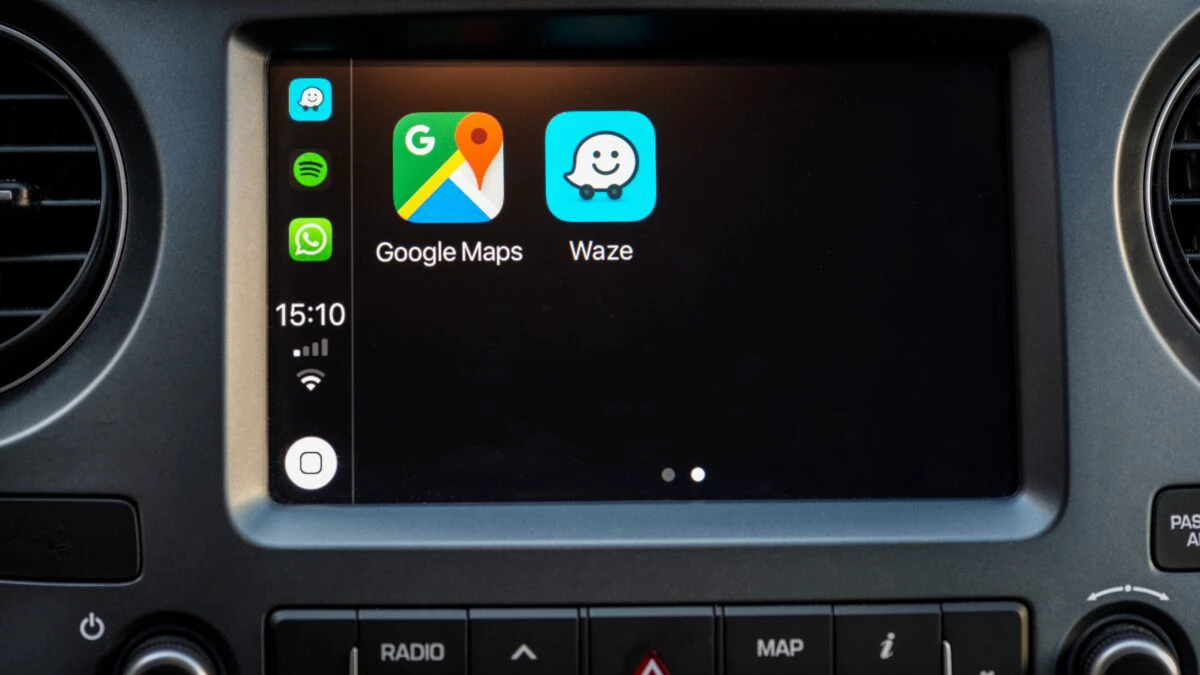 google maps waze