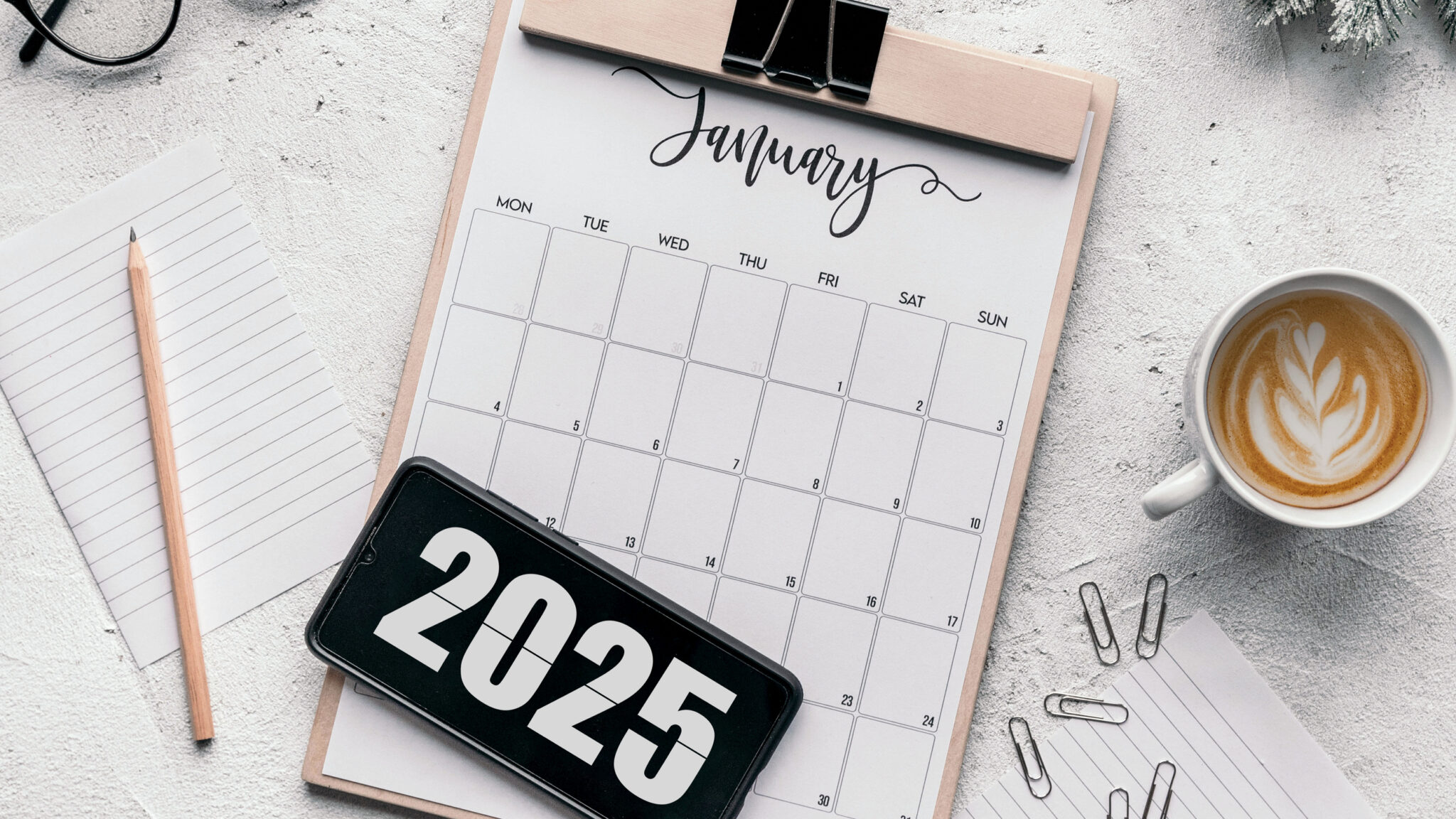  Zile libere 2025. Cine sunt românii care vor munci mai puțin – Capital Bildidee 