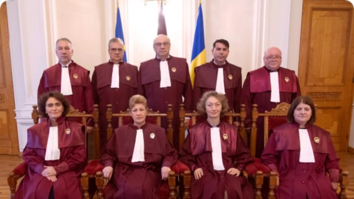 Președintele CCR: „Suntem martorii unor forţe care ameninţă valorile fundamentale ale democraţiei”