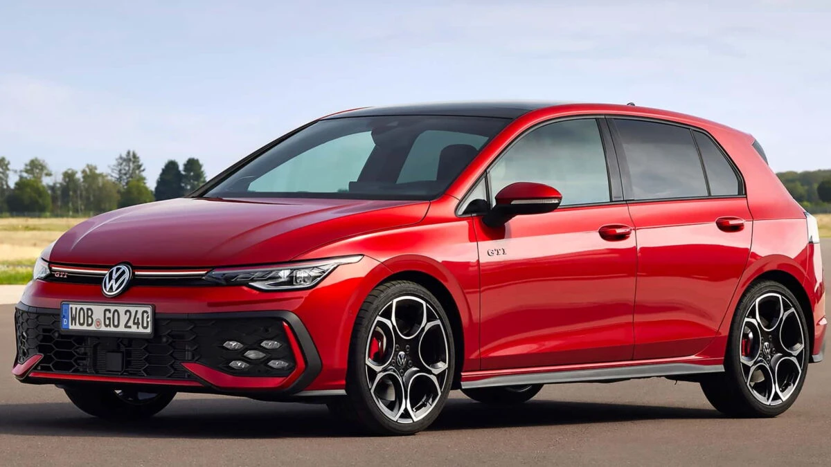 VW Golf GTI pentru SUA are mai puțină putere. De ce vinde Volkswagen mașini diferite americanilor