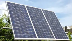 Finanțare de 265 milioane de euro pentru panouri solare. Fermierii pot depune proiecte începând din 15 iunie