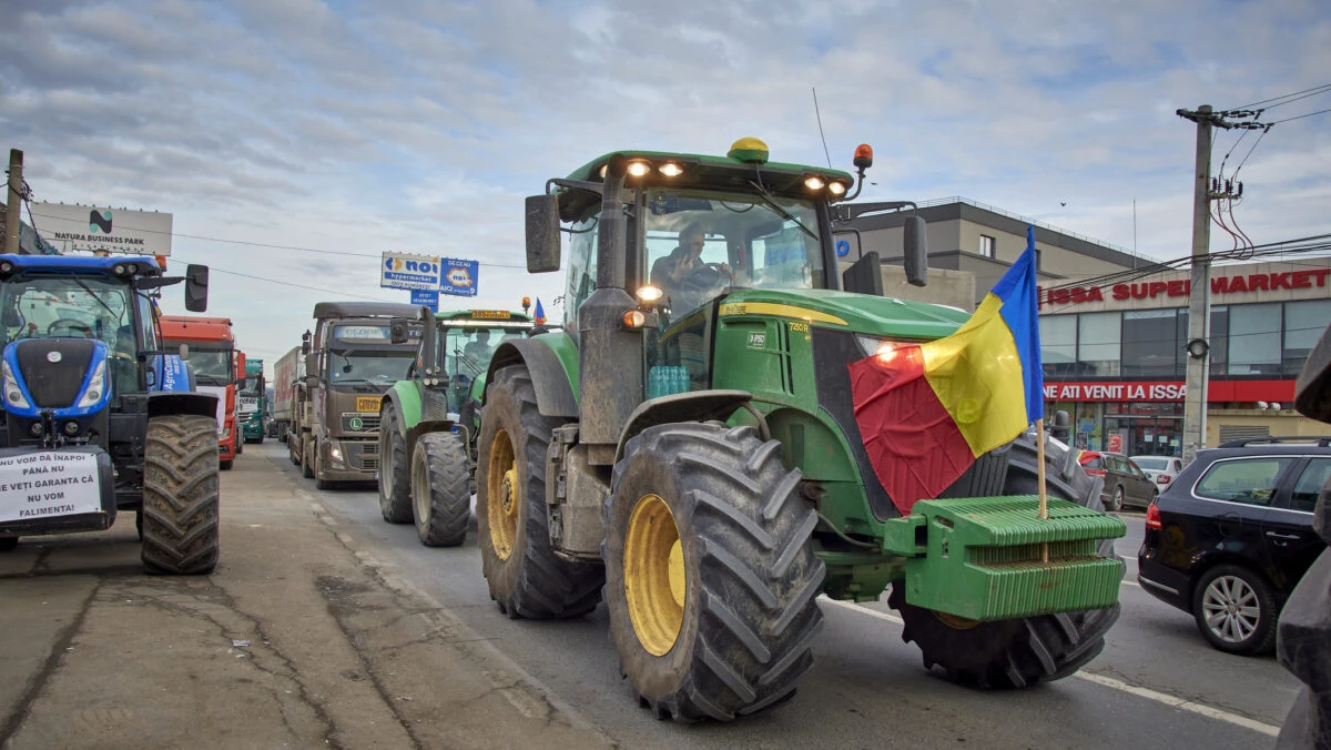 fermieri, agricultori, tractor