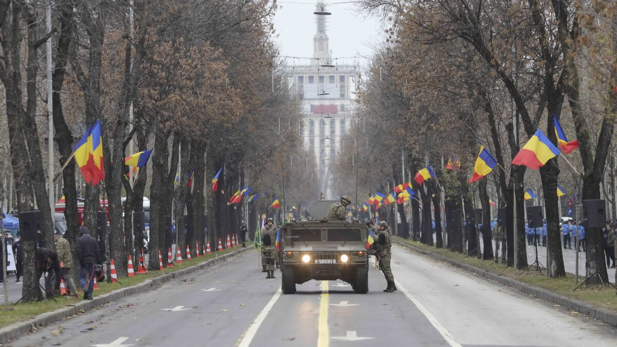Legea serviciului militar voluntar. Românii se tem de război. Sorin Grindeanu: Astfel de decizii se iau în cadrul NATO