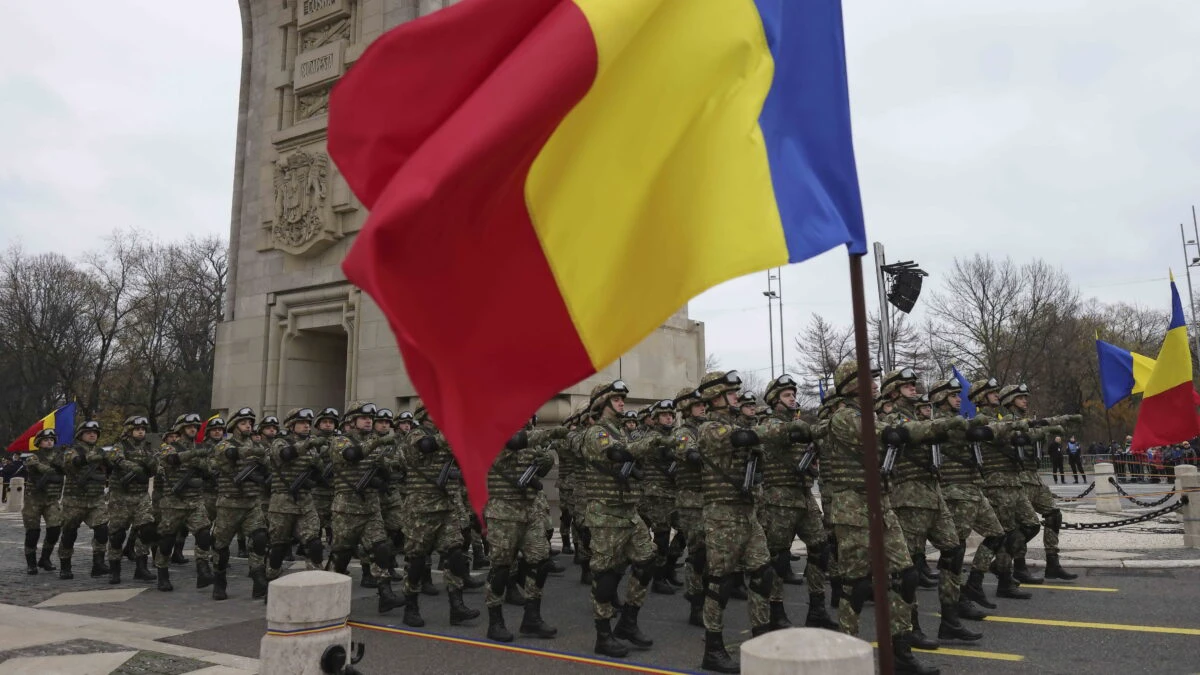 VIDEO. Ziua Națională a României. Românii sărbătoresc 106 ani de la Marea Unire. Paradă militară la București